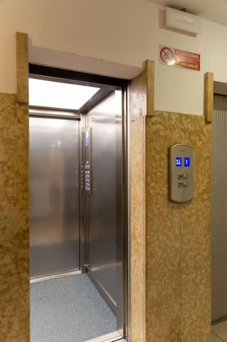 Porta Nuova Moscova: Cozy Apartment Near Duomo! Milano Ngoại thất bức ảnh